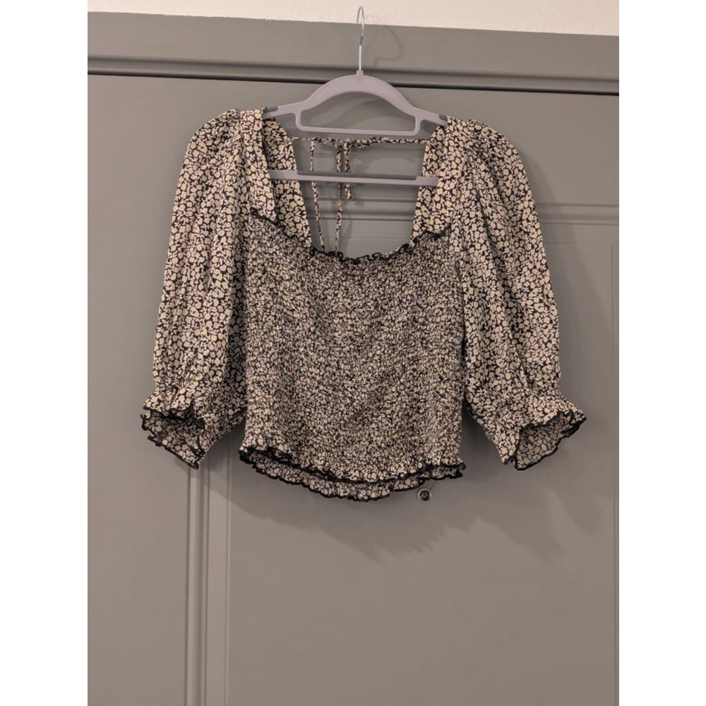Women's H&M Floral Smocked Crop Top in Black, yellow, and White, Size S